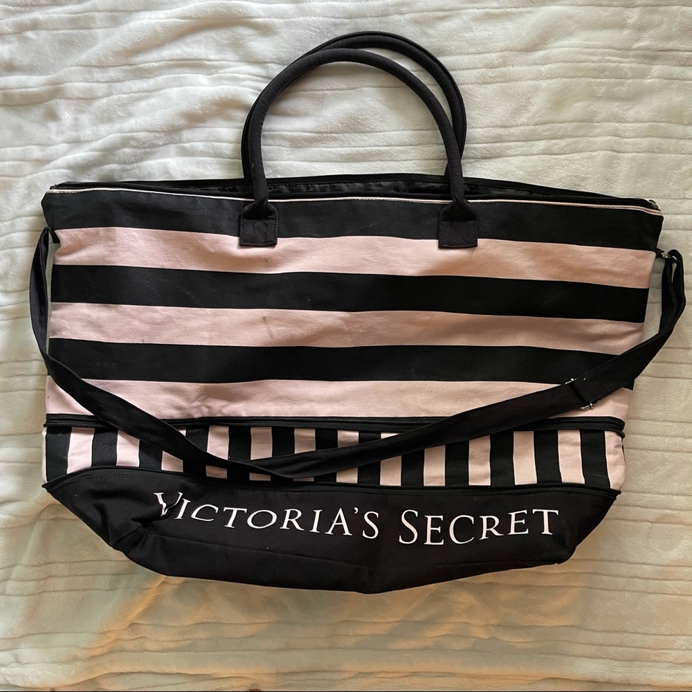 VS weekender tote